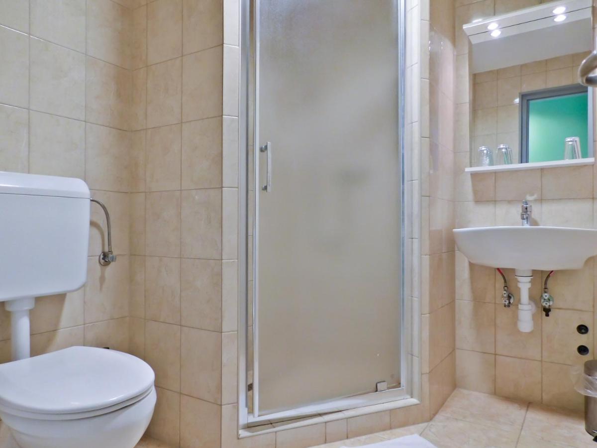 Korona Panzio Bed & Breakfast Level Ngoại thất bức ảnh